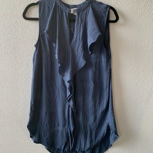 H&M Sleeveless blue blouse